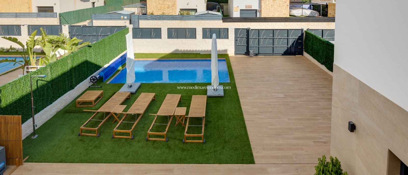 4 bedroom Villa for sale in Ciudad Quesada with pool garage - € 599,000 (Ref: 9329887)