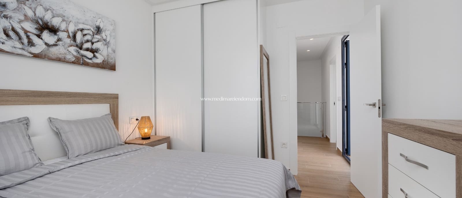 4 bedroom Villa for sale in Ciudad Quesada with pool garage - € 599,000 (Ref: 9329887)