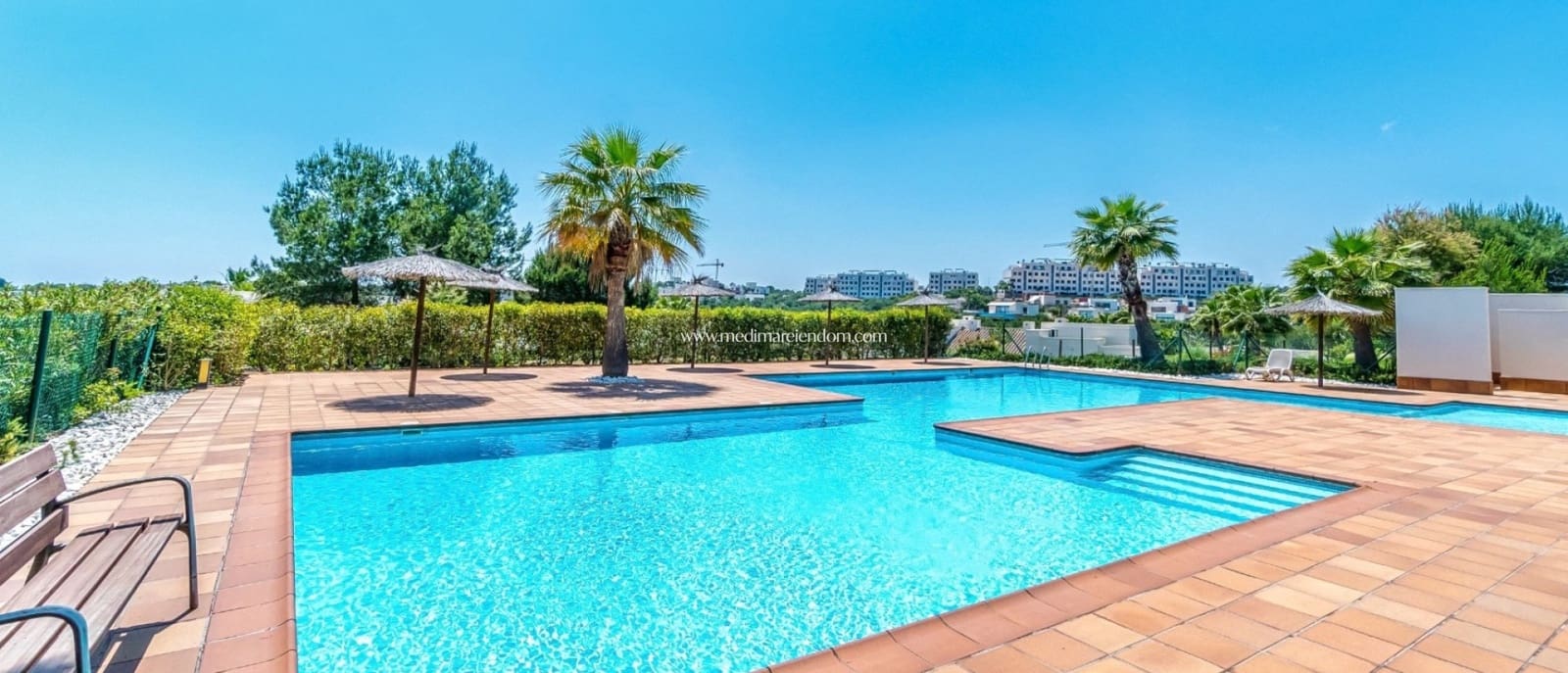 3 bedroom Apartment for sale in Las Colinas Golf with pool - € 345,000 (Ref: 9404454)