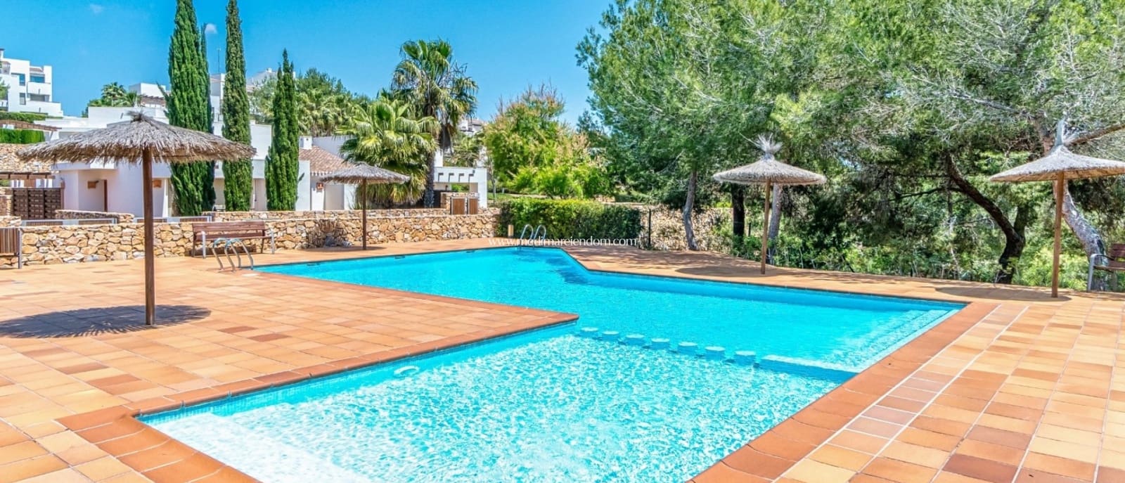 3 bedroom Apartment for sale in Las Colinas Golf with pool - € 345,000 (Ref: 9404454)