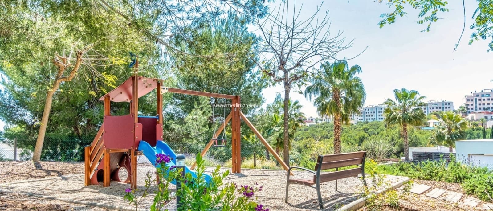 3 bedroom Apartment for sale in Las Colinas Golf with pool - € 345,000 (Ref: 9404454)