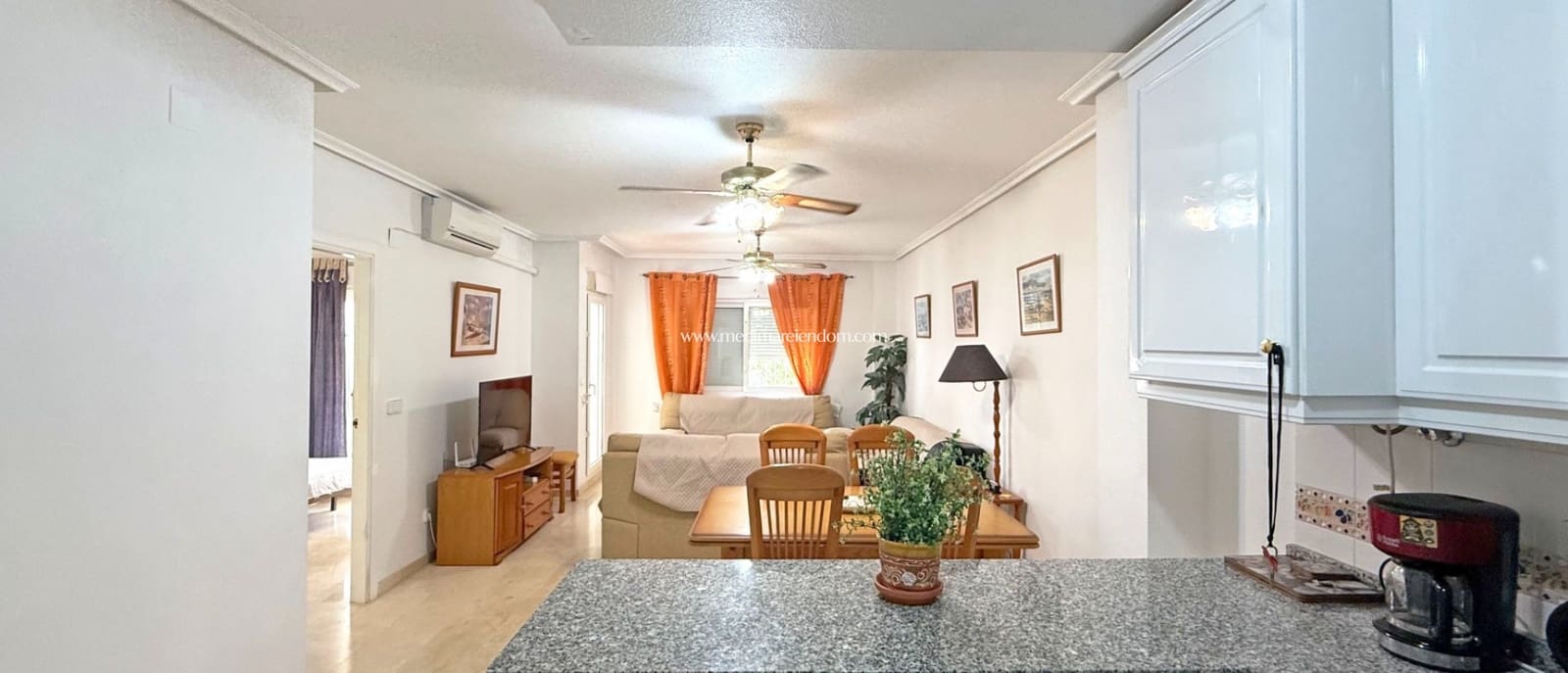 2 sypialnia Apartament na sprzedaż w Villamartin z basenem - 199 000 € (Ref: 9405797)