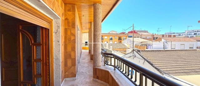 Apartamento de 6 habitaciones en San Pedro del Pinatar ciudad, San Pedro del Pinatar en venta - 415.000 € (Ref: 9405798)