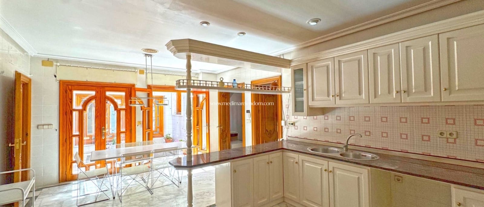 6 bedroom Apartment for sale in San Pedro del Pinatar - € 415,000 (Ref: 9405798)