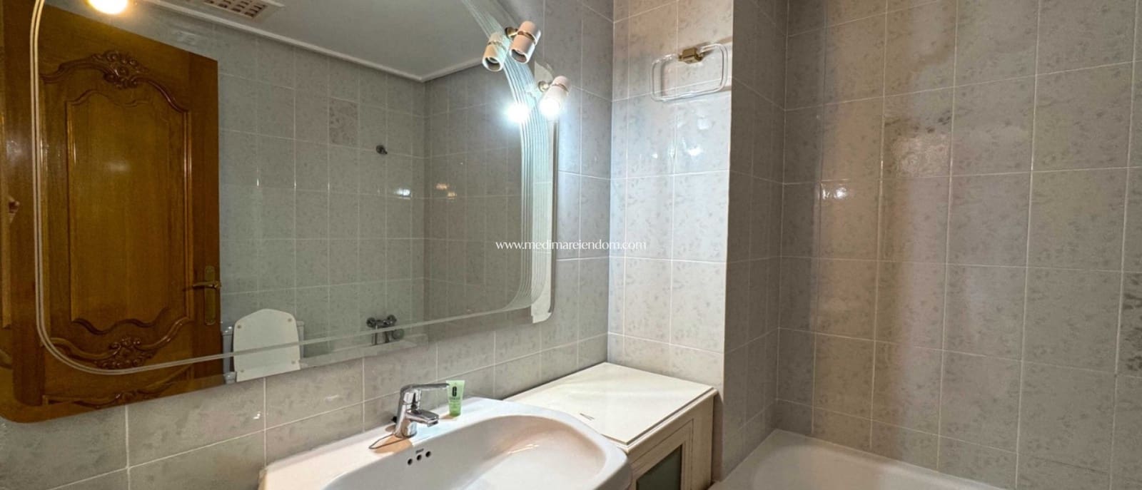 6 bedroom Apartment for sale in San Pedro del Pinatar - € 415,000 (Ref: 9405798)