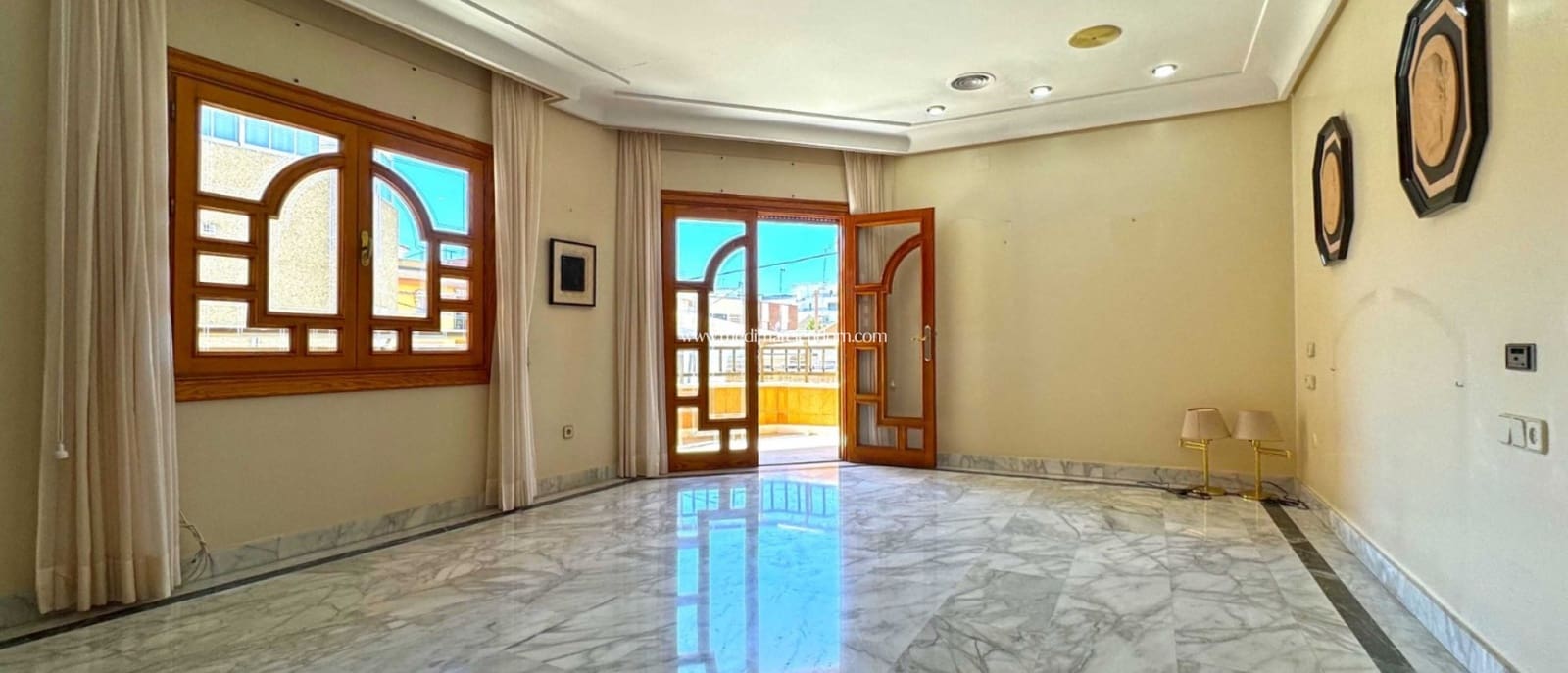 6 bedroom Apartment for sale in San Pedro del Pinatar - € 415,000 (Ref: 9405798)