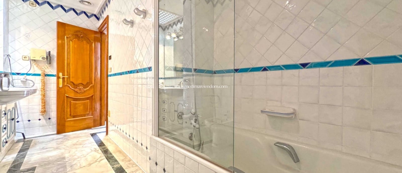 6 bedroom Apartment for sale in San Pedro del Pinatar - € 415,000 (Ref: 9405798)