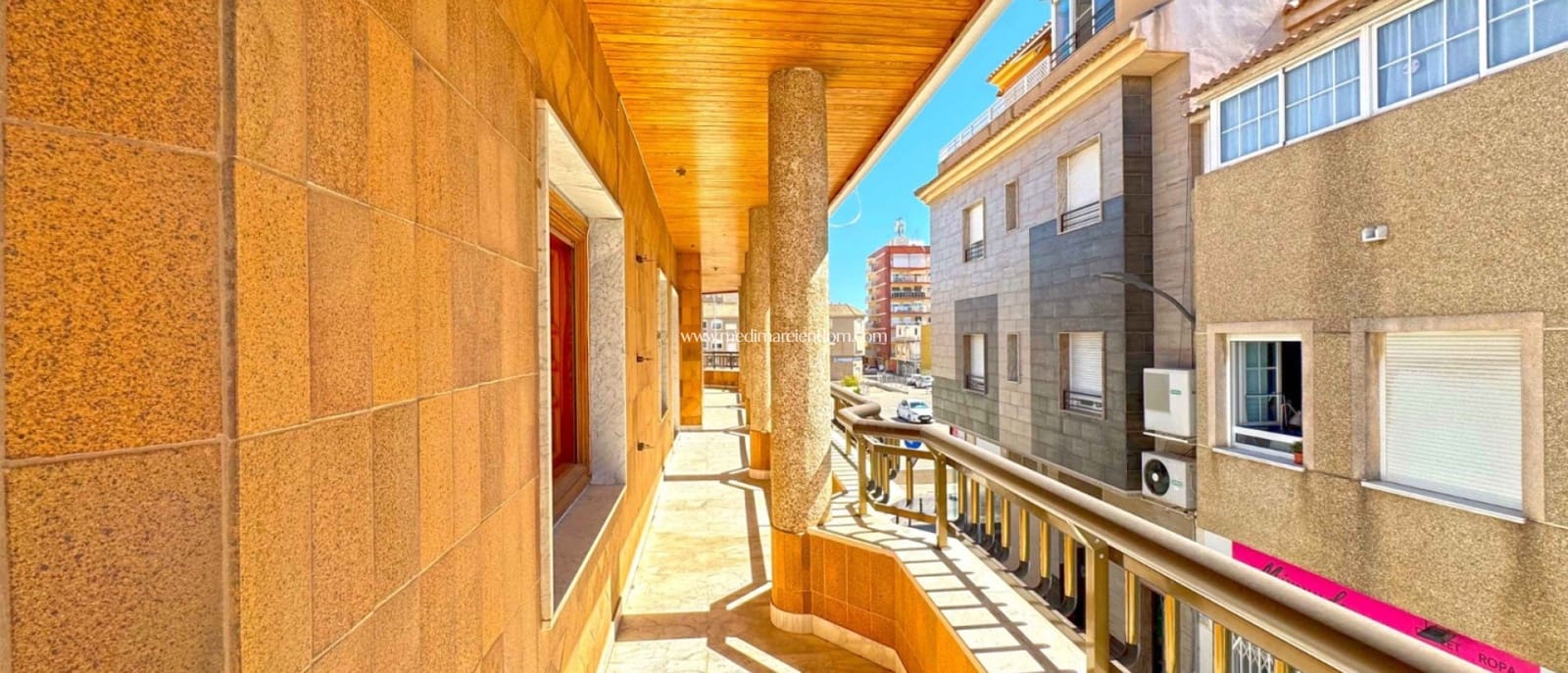 6 bedroom Apartment for sale in San Pedro del Pinatar - € 415,000 (Ref: 9405798)