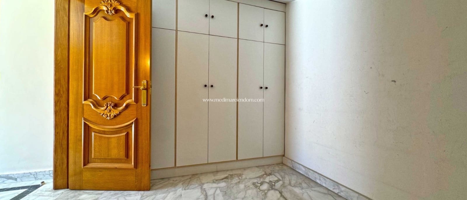 6 bedroom Apartment for sale in San Pedro del Pinatar - € 415,000 (Ref: 9405798)