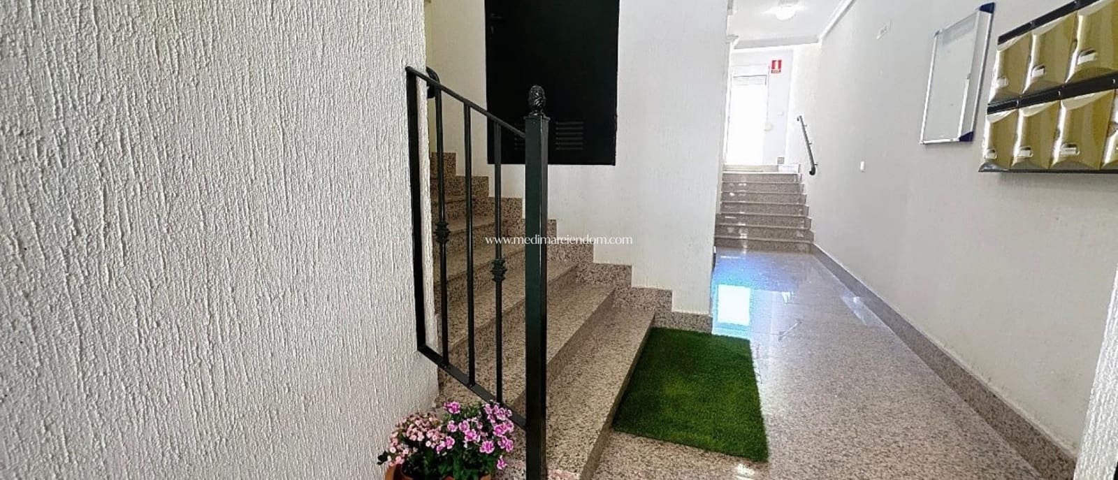 2 slaapkamer Appartement te koop in Los Cuarteros met zwembad - € 257.000 (Ref: 9421564)