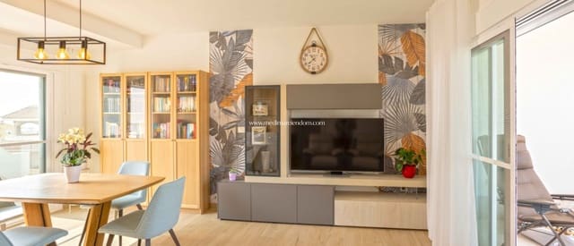 2 soveværelse Lejlighed til salg i Villamartin, Orihuela med swimmingpool - € 299.950 (Ref: 9421566)