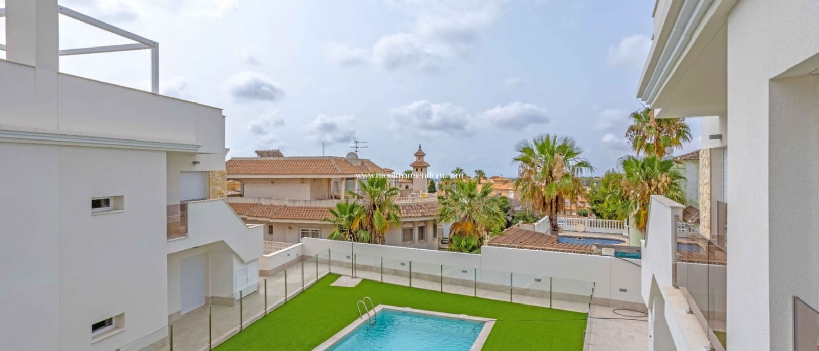 2 bedroom Apartment for sale in Villamartin with pool - € 299,950 (Ref: 9421566)