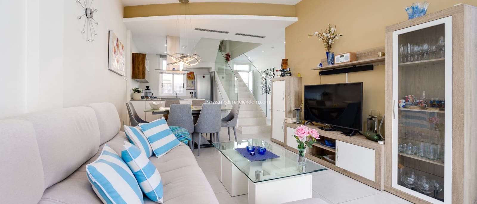 3 bedroom Villa for sale in Ciudad Quesada with pool garage - € 390,000 (Ref: 9421567)