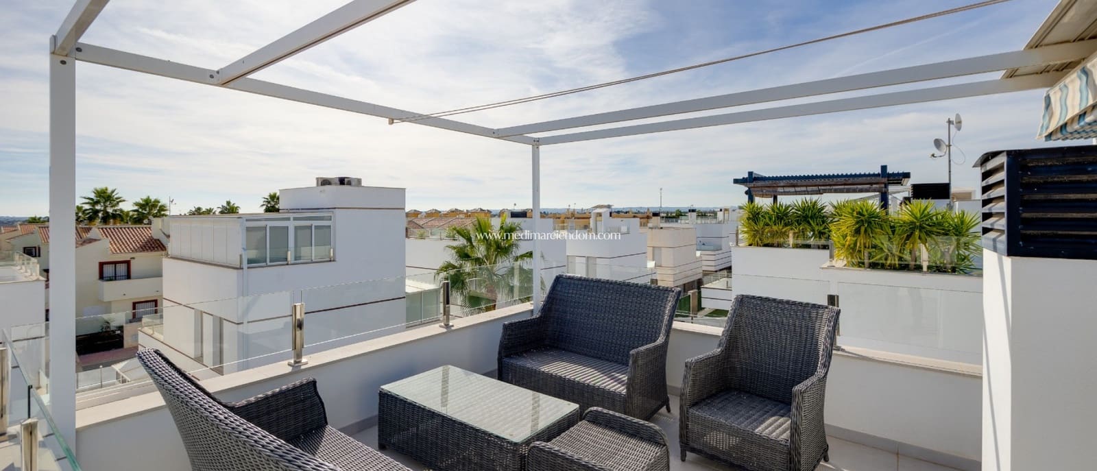 3 bedroom Villa for sale in Ciudad Quesada with pool garage - € 390,000 (Ref: 9421567)