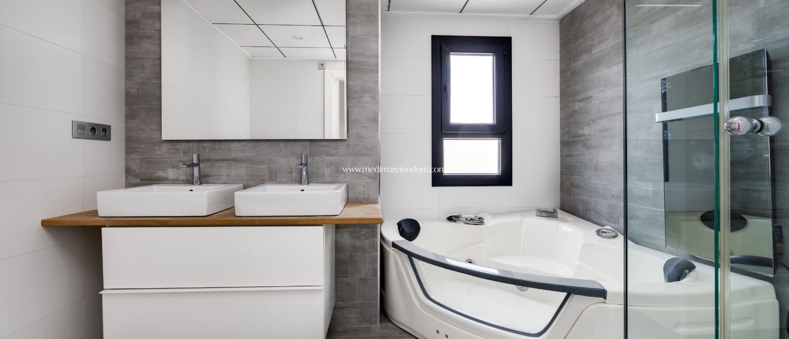 3 Zimmer Villa zu verkaufen in Ciudad Quesada mit Pool Garage - 495.000 € (Ref: 9421568)