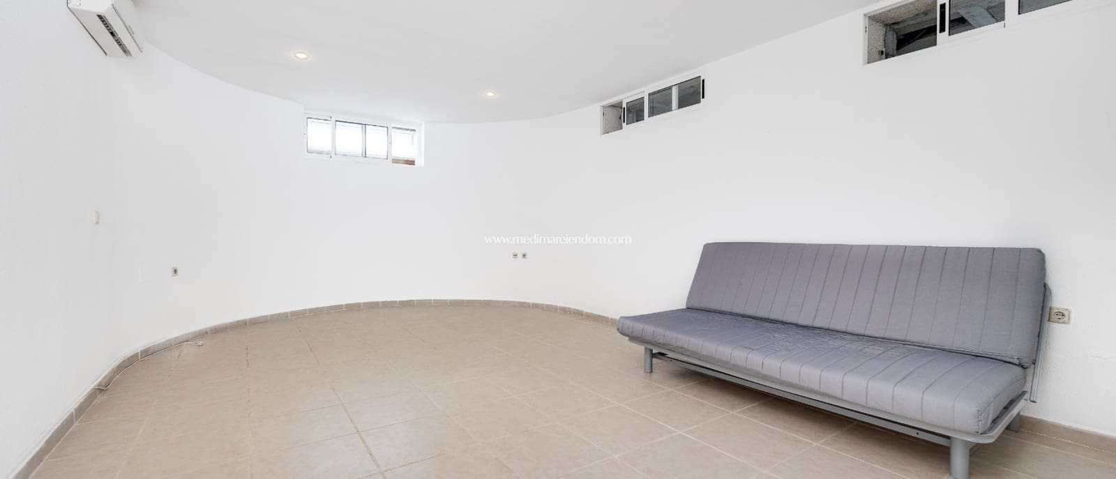 3 Zimmer Villa zu verkaufen in Ciudad Quesada mit Pool Garage - 495.000 € (Ref: 9421568)