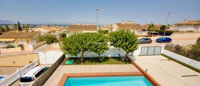 3 Zimmer Villa zu verkaufen in Ciudad Quesada, Rojales mit Pool Garage - 495.000 € (Ref: 9421568)