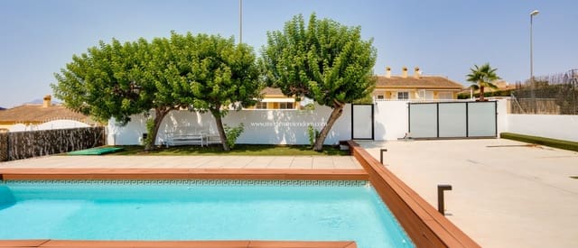 3 Zimmer Villa zu verkaufen in Ciudad Quesada, Rojales mit Pool Garage - 495.000 € (Ref: 9421568)