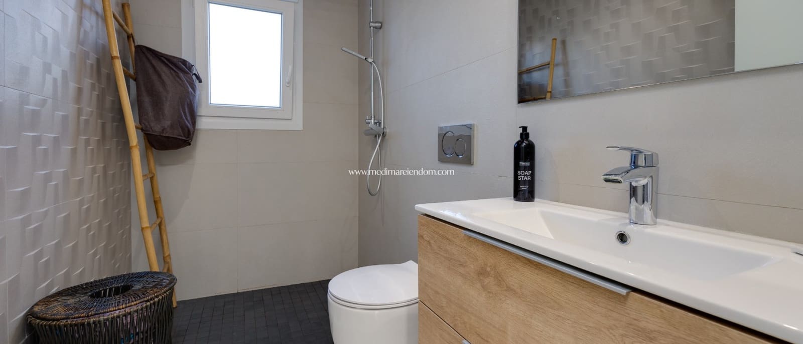 3 bedroom Villa for sale in Ciudad Quesada with pool garage - € 579,000 (Ref: 9421570)