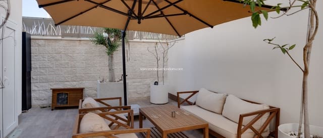 3 Zimmer Villa zu verkaufen in Ciudad Quesada, Rojales mit Pool Garage - 579.000 € (Ref: 9421570)