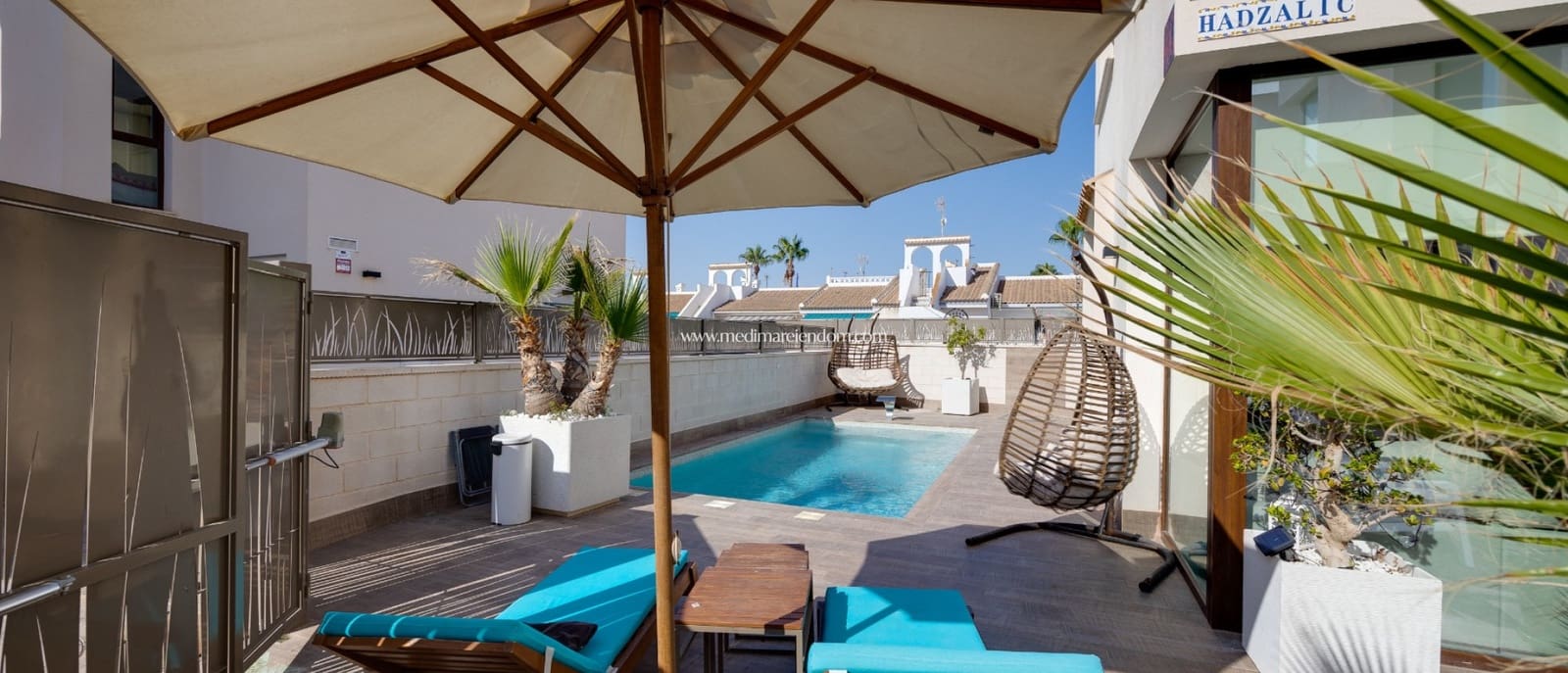 3 bedroom Villa for sale in Ciudad Quesada with pool garage - € 579,000 (Ref: 9421570)