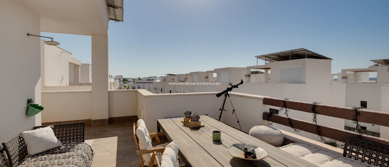 3 bedroom Villa for sale in Ciudad Quesada with pool garage - € 579,000 (Ref: 9421570)