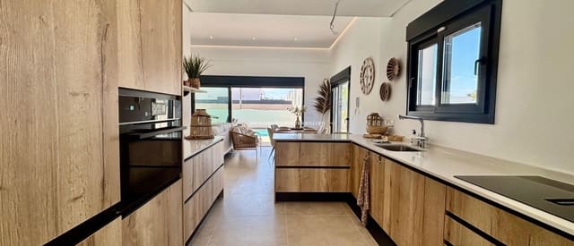 3 bedroom Villa for sale in Rafal with pool - € 395,500 (Ref: 9432344)