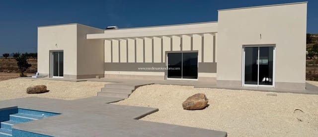 3 quarto Moradia para venda em Pinoso com piscina - 356 000 € (Ref: 9432350)