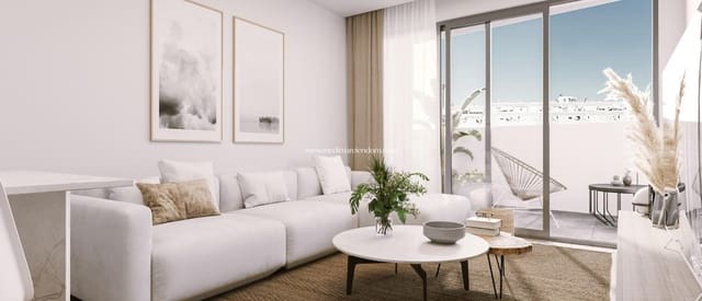 2 bedroom Penthouse for sale in Centro, Torrevieja with pool - € 290,000 (Ref: 9432352)