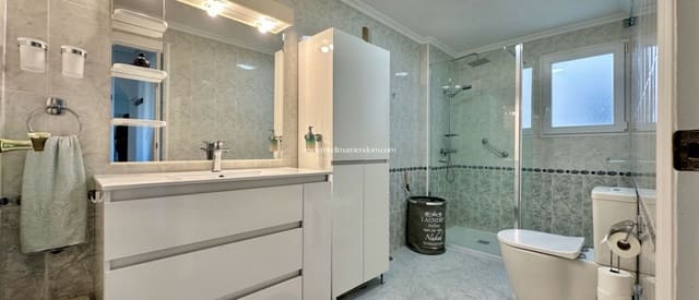 2 chambre Appartement à vendre à Playa Flamenca, Orihuela avec piscine - 199 000 € (Ref: 9432354)