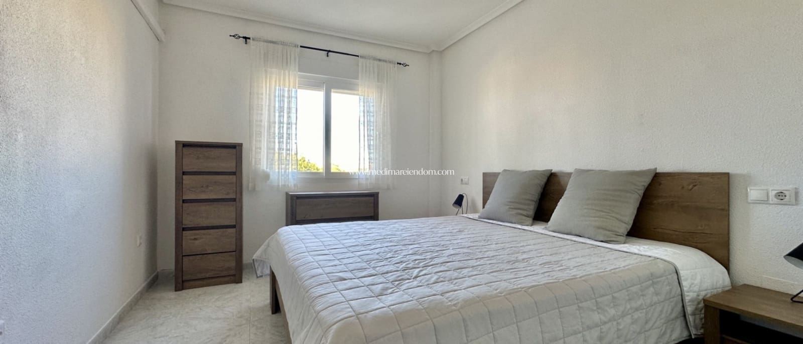 2 bedroom Apartment for sale in Playa Flamenca with pool - € 199,000 (Ref: 9432354)