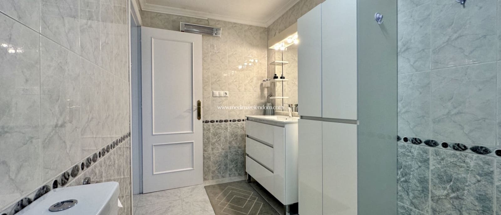 2 bedroom Apartment for sale in Playa Flamenca with pool - € 199,000 (Ref: 9432354)