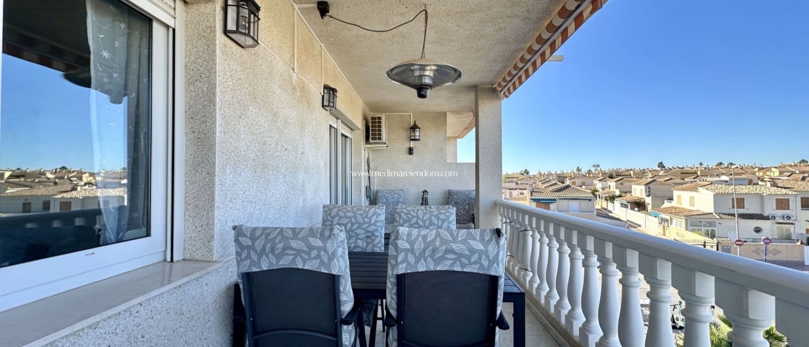 2 bedroom Apartment for sale in Playa Flamenca with pool - € 199,000 (Ref: 9432354)