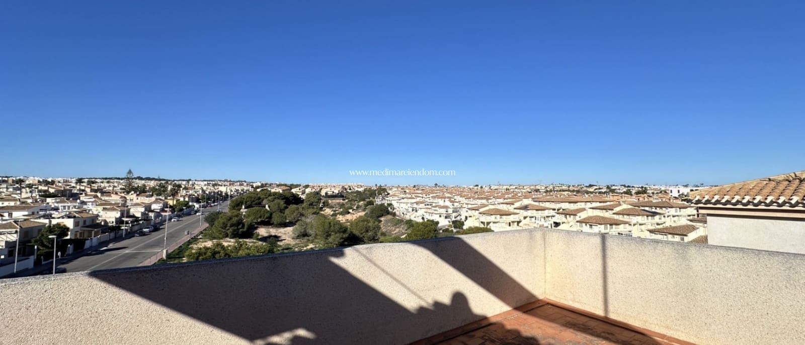 2 bedroom Apartment for sale in Playa Flamenca with pool - € 199,000 (Ref: 9432354)