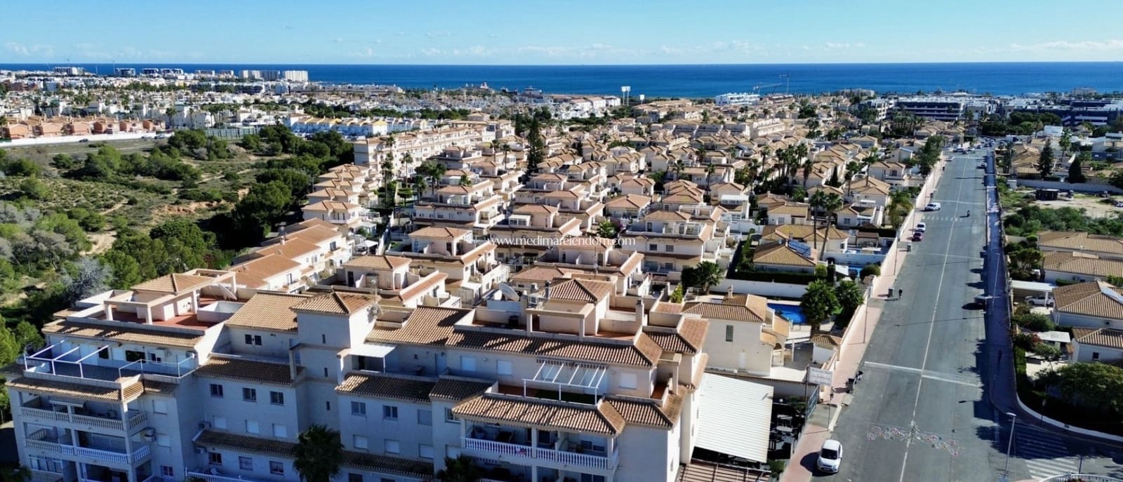 2 bedroom Apartment for sale in Playa Flamenca with pool - € 199,000 (Ref: 9432354)