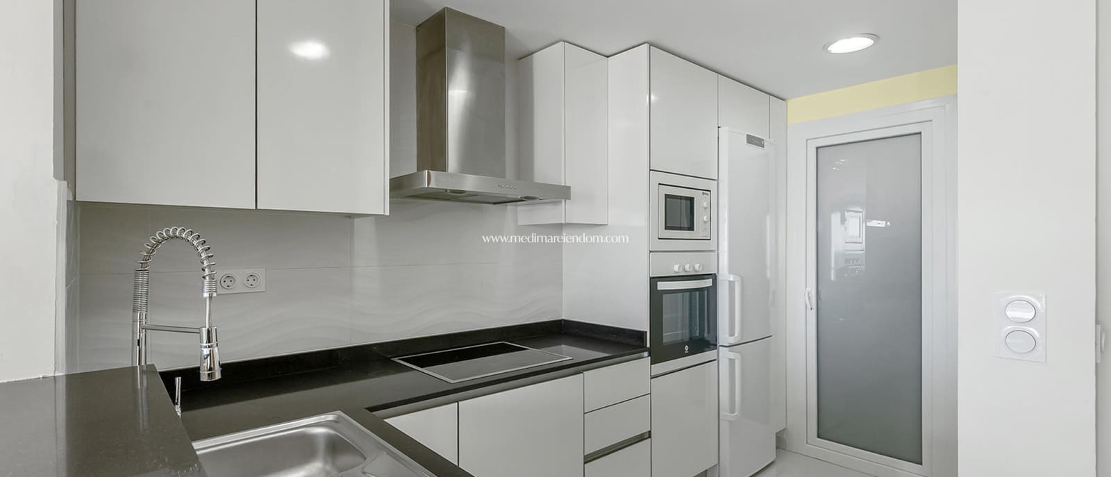 2 soveværelse Penthouse til salg i Punta Prima - € 715.000 (Ref: 9432357)