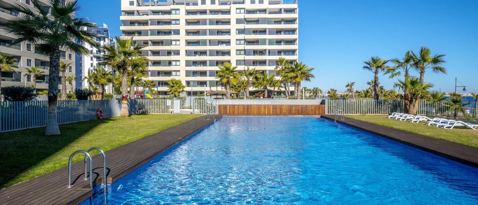 3 makuuhuone Kattohuoneisto myytävänä paikassa Punta Prima - 765 000 € (Ref: 9432358)