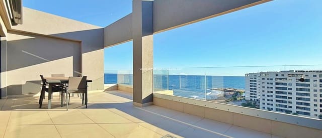 3 makuuhuone Kattohuoneisto myytävänä paikassa Punta Prima, Torrevieja - 765 000 € (Ref: 9432358)