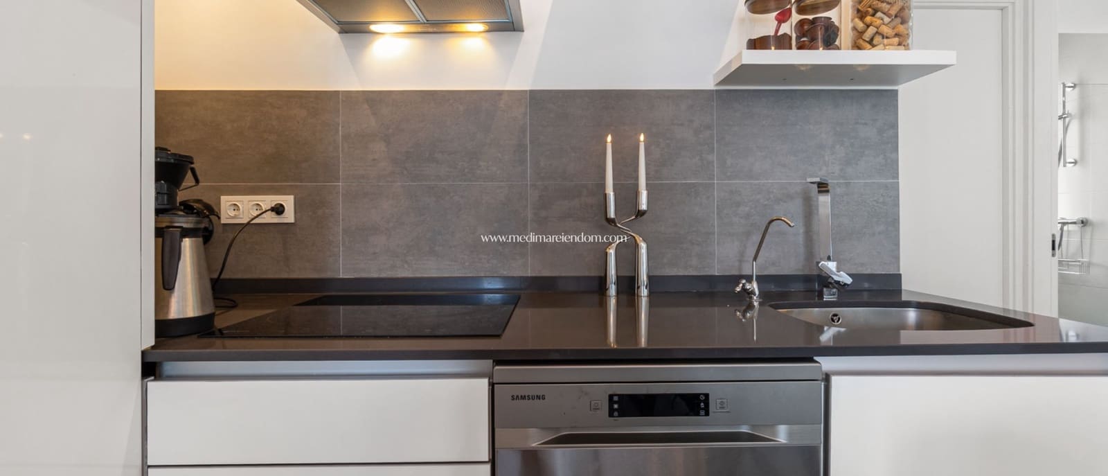 3 Zimmer Villa zu verkaufen in Villamartin mit Pool - 429.000 € (Ref: 9432365)