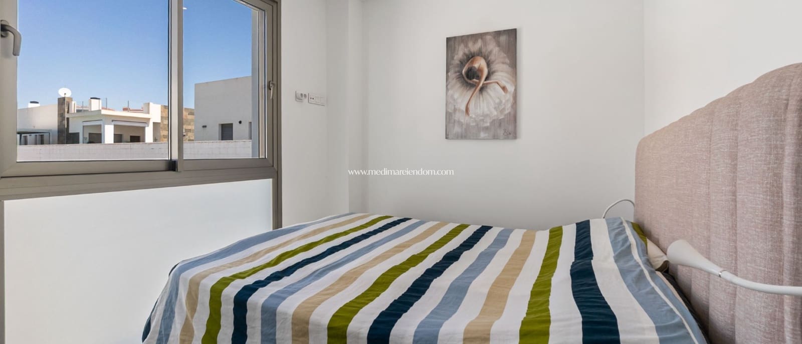 3 Zimmer Villa zu verkaufen in Villamartin mit Pool - 429.000 € (Ref: 9432365)