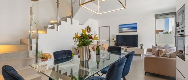 3 Zimmer Villa zu verkaufen in Villamartin, Orihuela mit Pool - 429.000 € (Ref: 9432365)