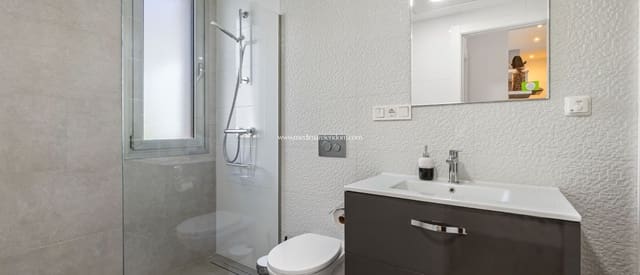 3 Zimmer Villa zu verkaufen in Villamartin, Orihuela mit Pool - 429.000 € (Ref: 9432365)