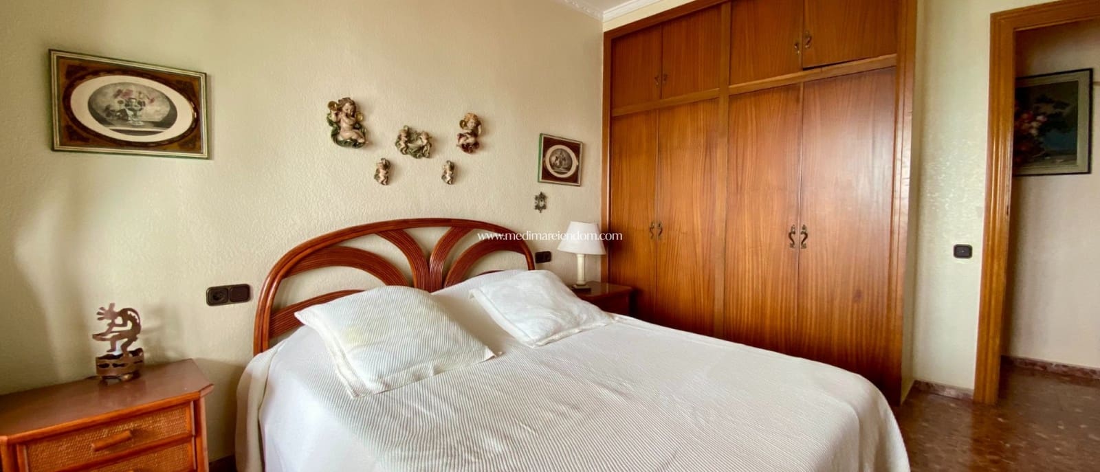 3 bedroom Apartment for sale in Torrevieja with pool - € 497,000 (Ref: 9432367)