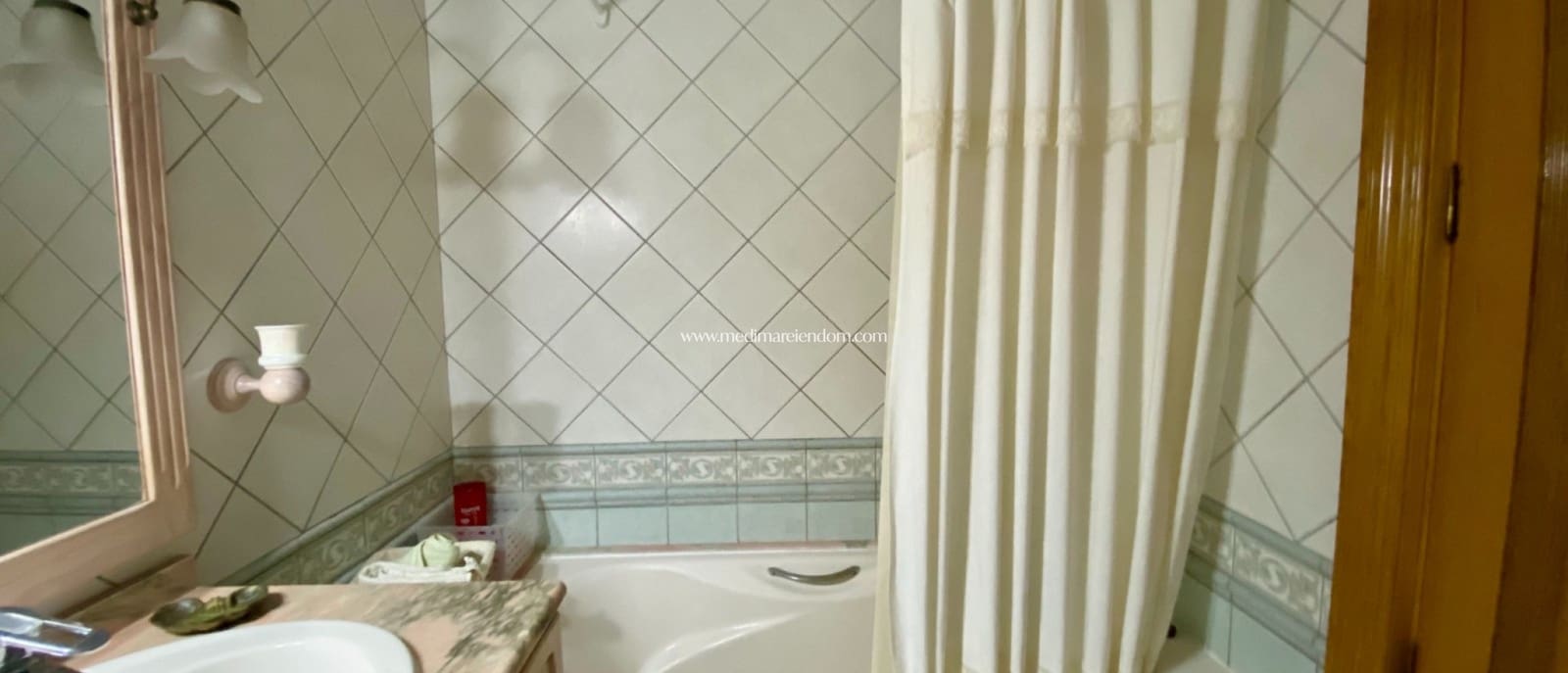 3 bedroom Apartment for sale in Torrevieja with pool - € 497,000 (Ref: 9432367)