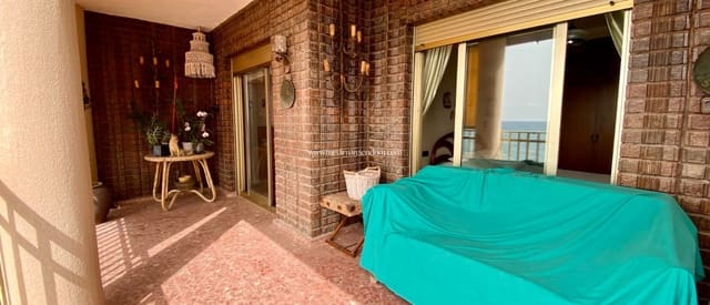 3 bedroom Apartment for sale in Las Piscinas Naturales, Torrevieja with pool - € 497,000 (Ref: 9432367)