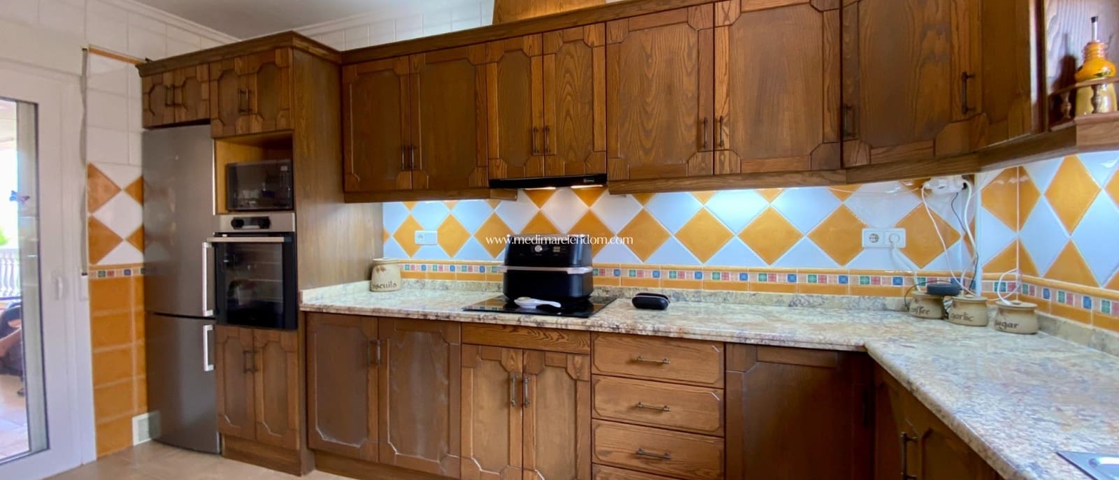 3 bedroom Villa for sale in Algorfa with pool - € 599,990 (Ref: 9432368)