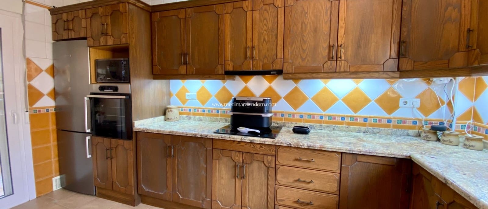 3 bedroom Villa for sale in Algorfa with pool - € 599,990 (Ref: 9432368)