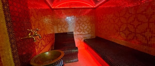 5 bedroom Villa for sale in Cañada del Molino, Torrevieja with pool - € 1,170,000 (Ref: 9432370)