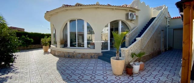 4 slaapkamer Villa te koop in Ciudad Quesada, Rojales met zwembad - € 530.000 (Ref: 9432373)