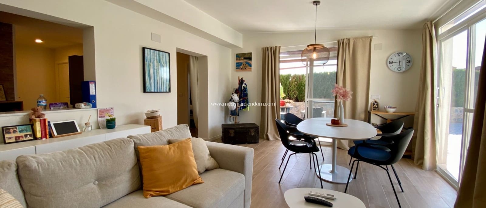 4 slaapkamer Villa te koop in Ciudad Quesada met zwembad - € 530.000 (Ref: 9432373)